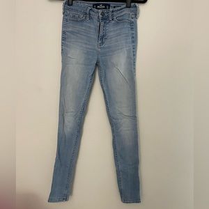 Hollister High Rise Supper Skinny Jeans